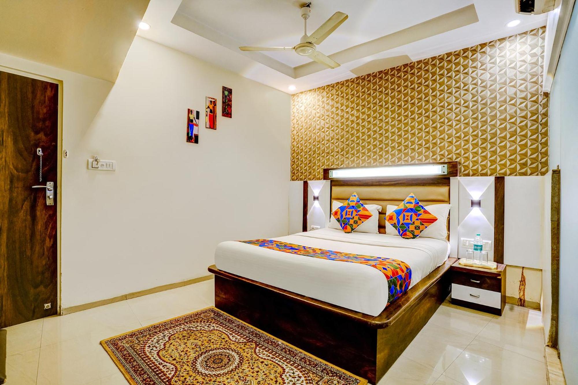 Hotel Naivedhya By Kwality Inn Thane Buitenkant foto