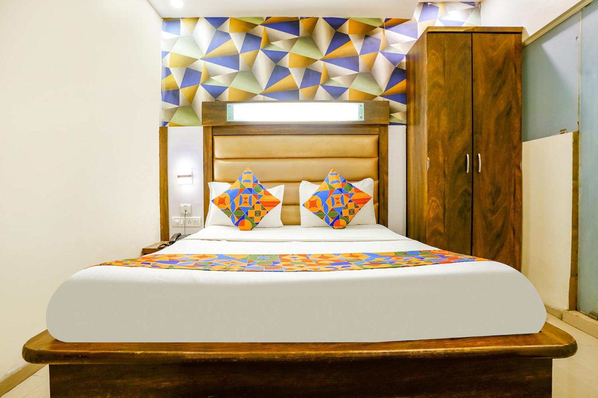 Hotel Naivedhya By Kwality Inn Thane Buitenkant foto
