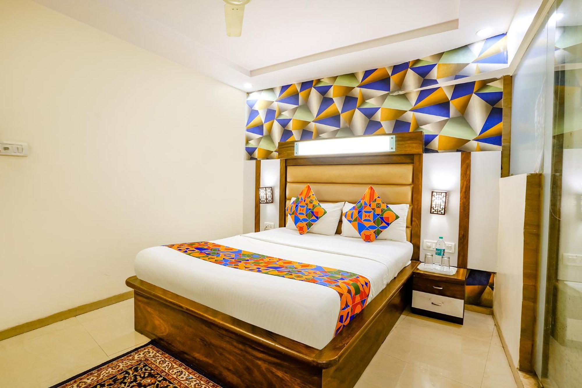 Hotel Naivedhya By Kwality Inn Thane Buitenkant foto