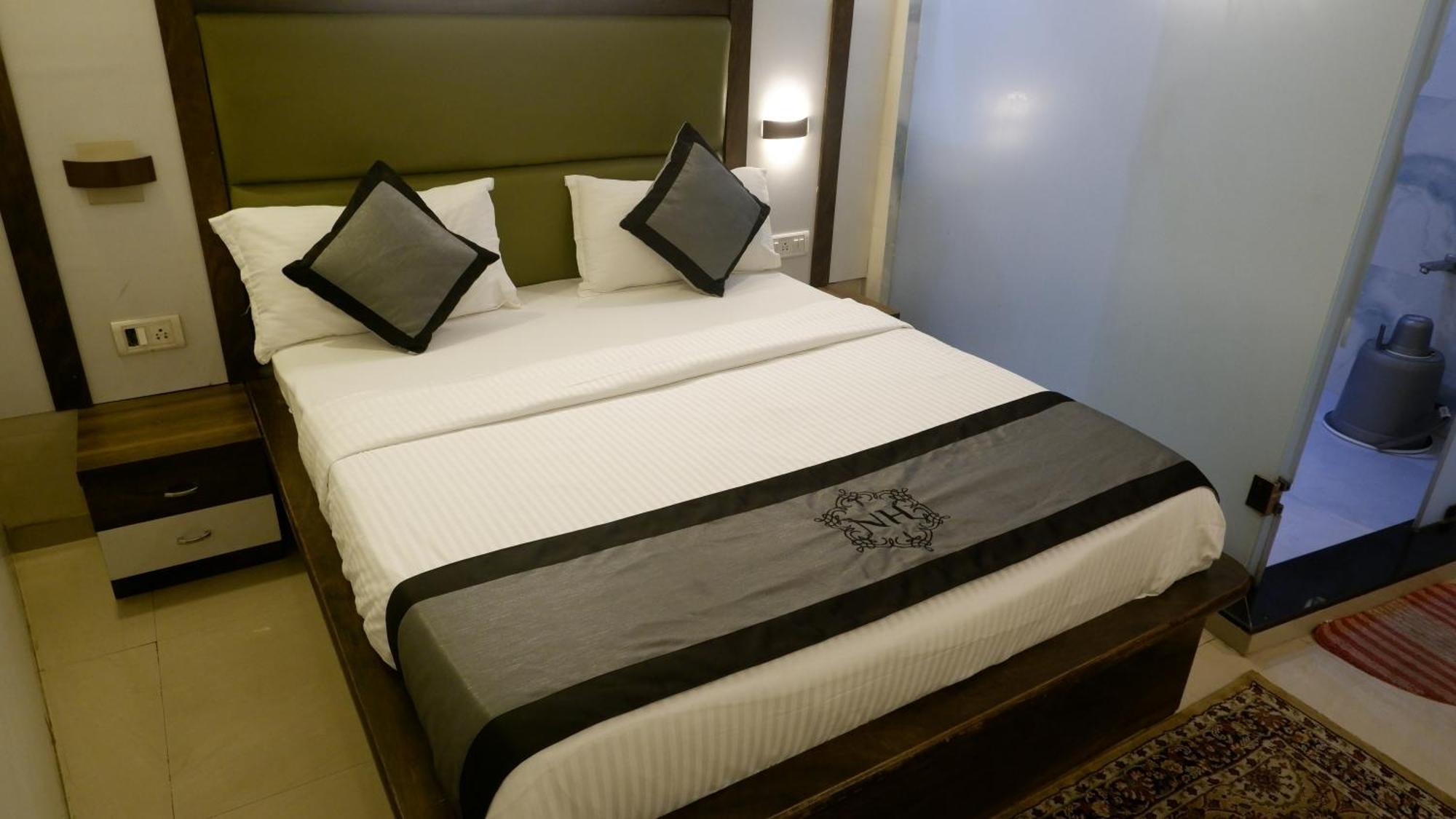 Hotel Naivedhya By Kwality Inn Thane Buitenkant foto